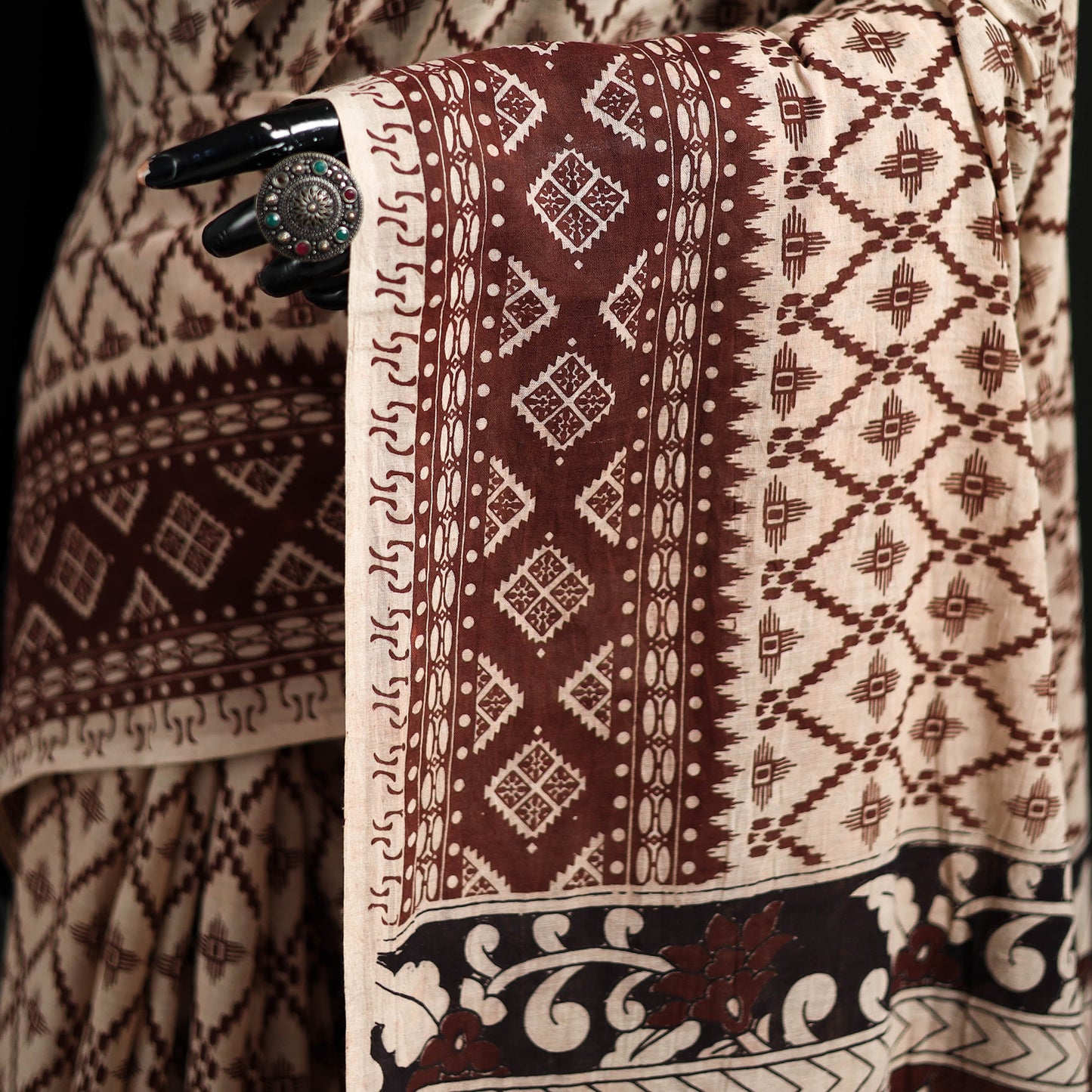 Cotton Saree in Kalamkari Print  33
