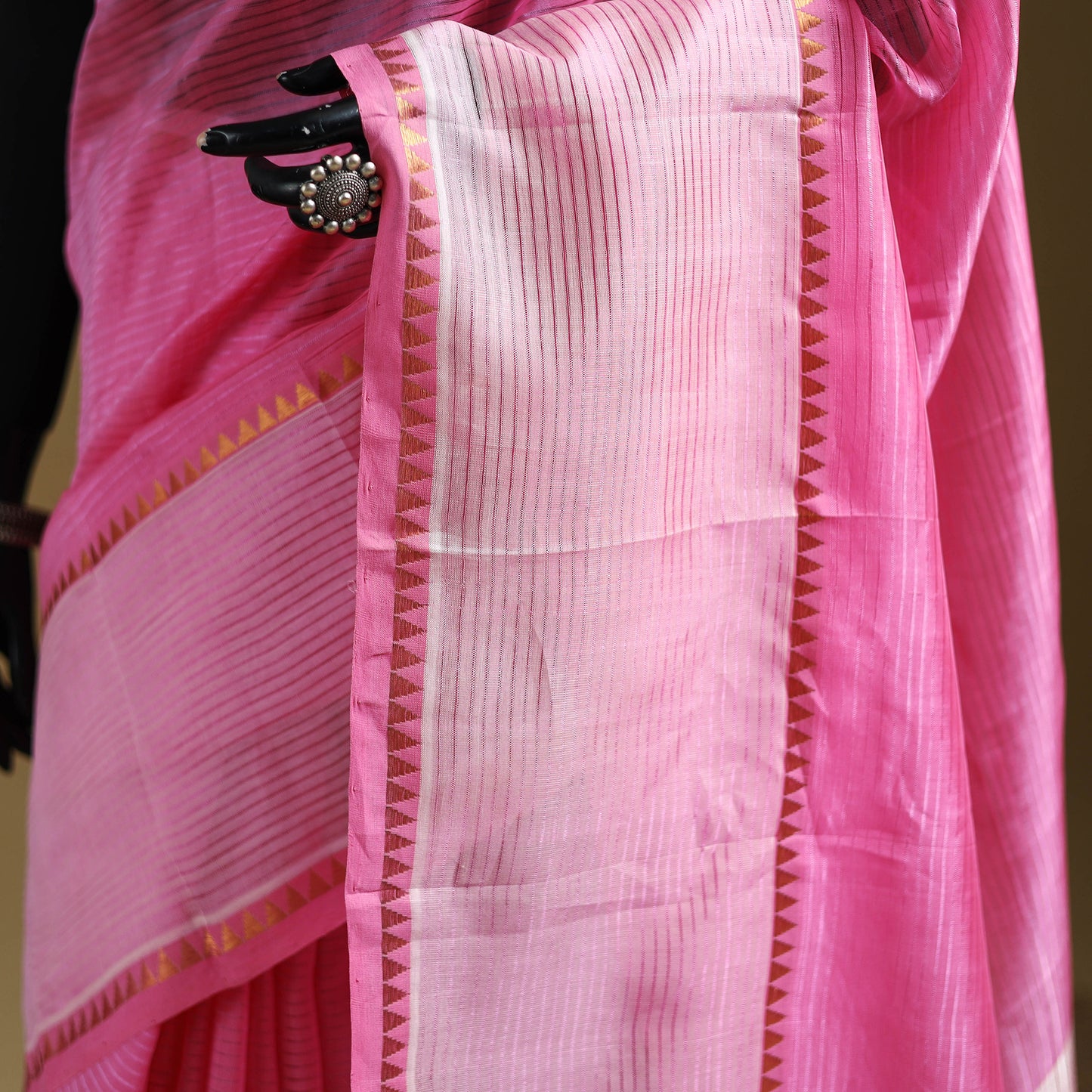 Pink - Pure Handwoven Mangalagiri Silk Cotton Pattu Saree with Zari Border 02
