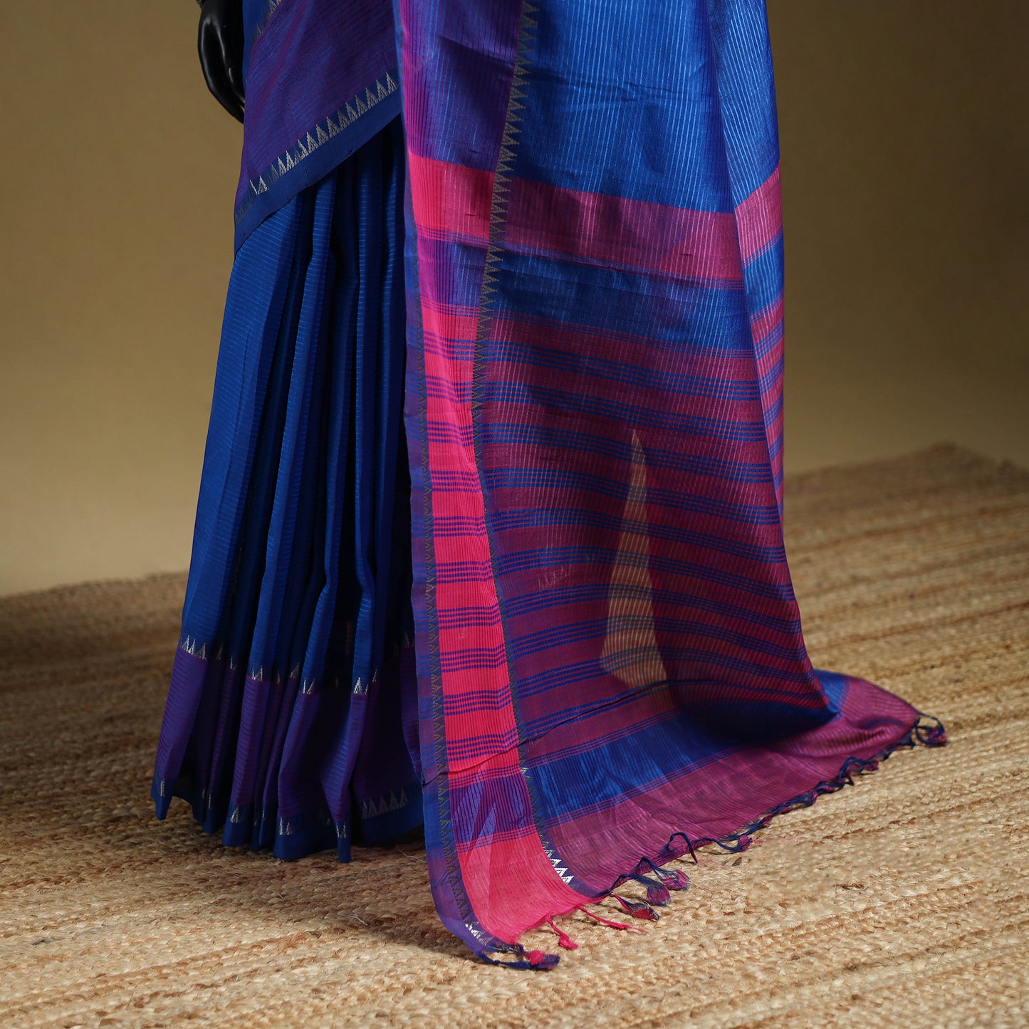 Blue - Pure Handwoven Mangalagiri Silk Cotton Pattu Saree with Zari Border 03
