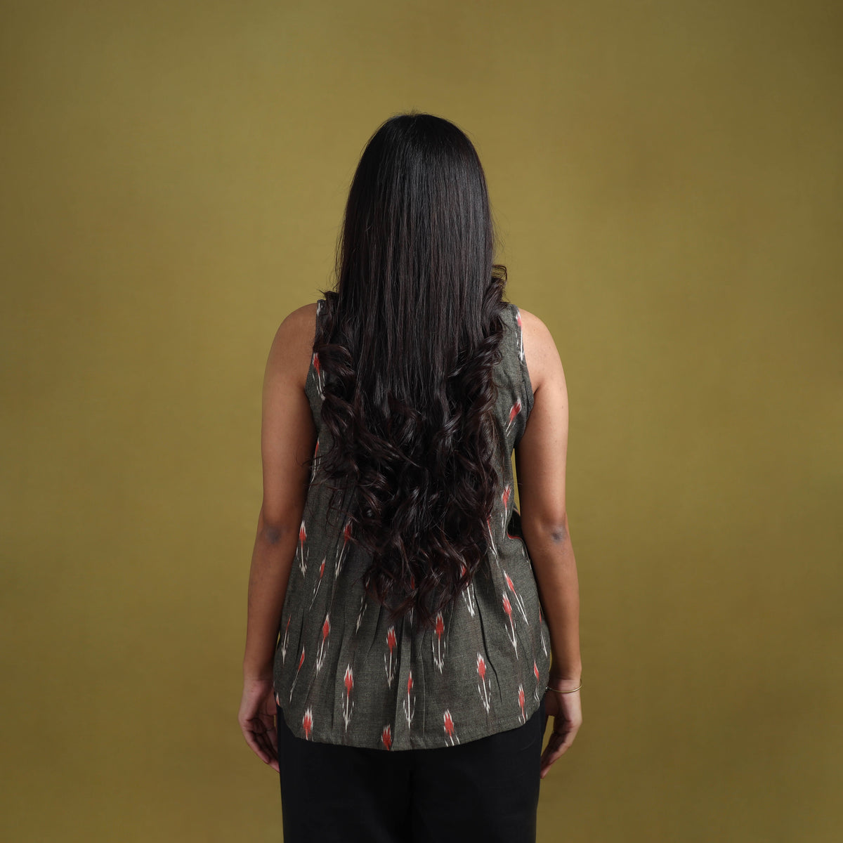 Pochampally Ikat Cotton Sleeveless Crop Top for Women 18