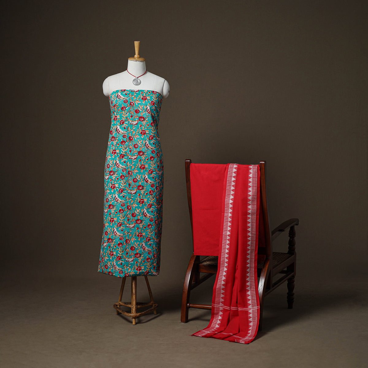 Sanganeri Block Print Cotton Unstitched Dress Material: Kurta, Bottom & Dupatta with Jewellery 24
