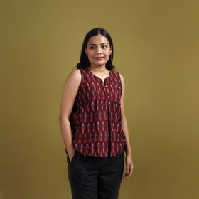 Pochampally Ikat Mercerised Cotton Sleeveless Crop Top for Women 09