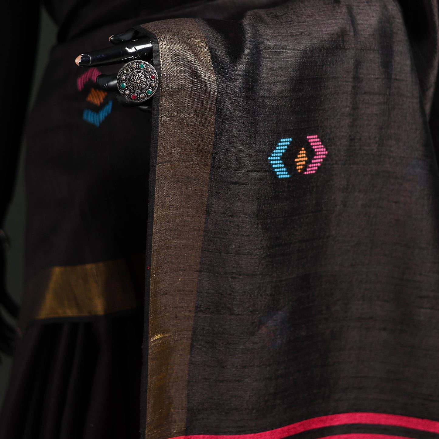 Handspun Handwoven Bhagalpuri Tussar Silk Saree 03