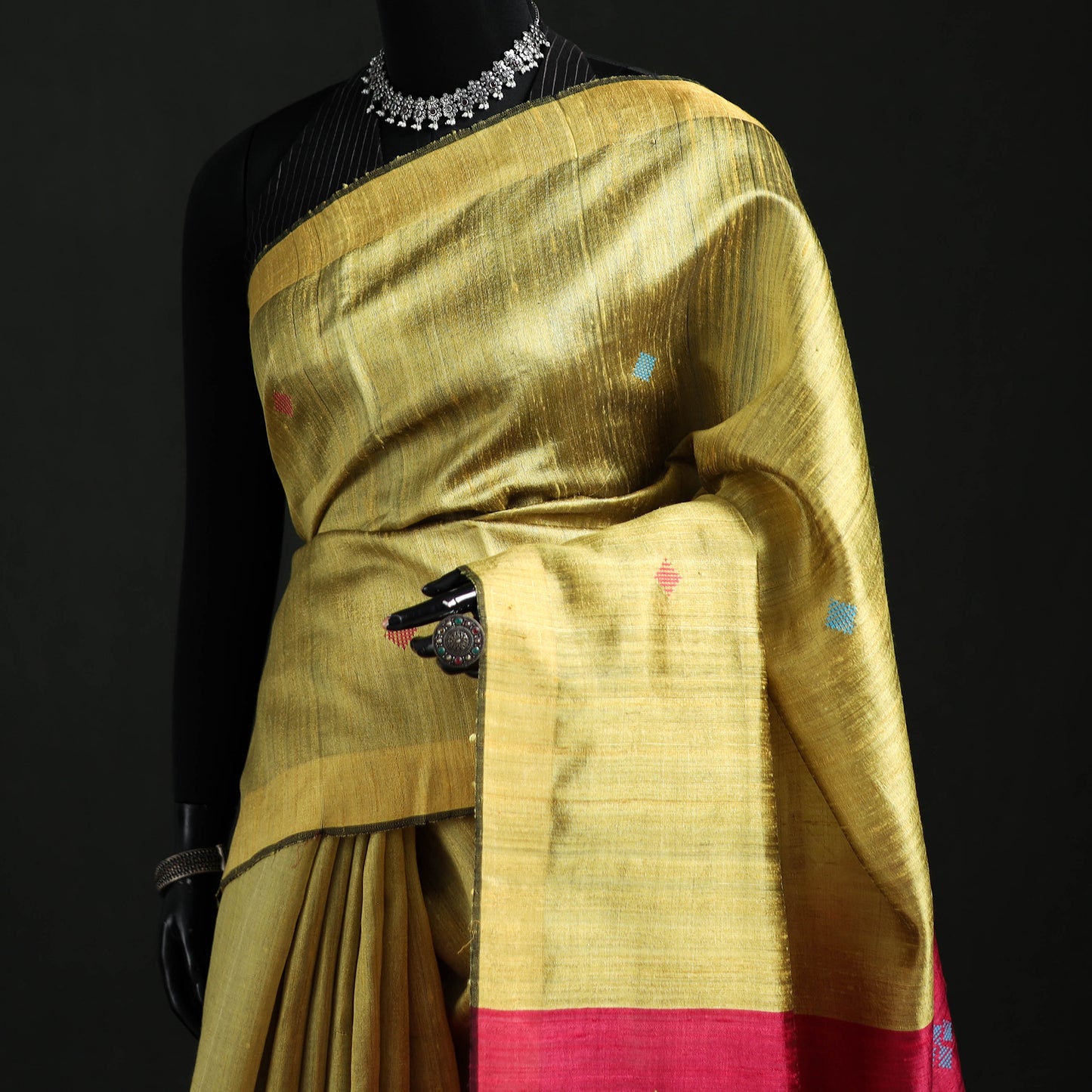 Handspun Handwoven Bhagalpuri Tussar Silk Saree 04