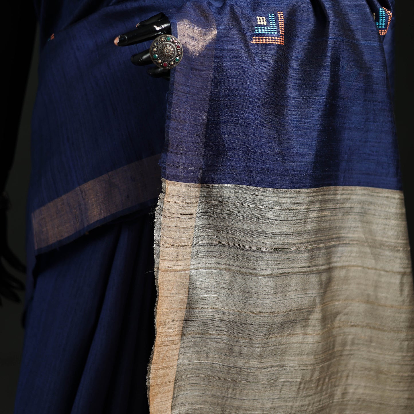 Handspun Handwoven Bhagalpuri Tussar Silk Saree 08