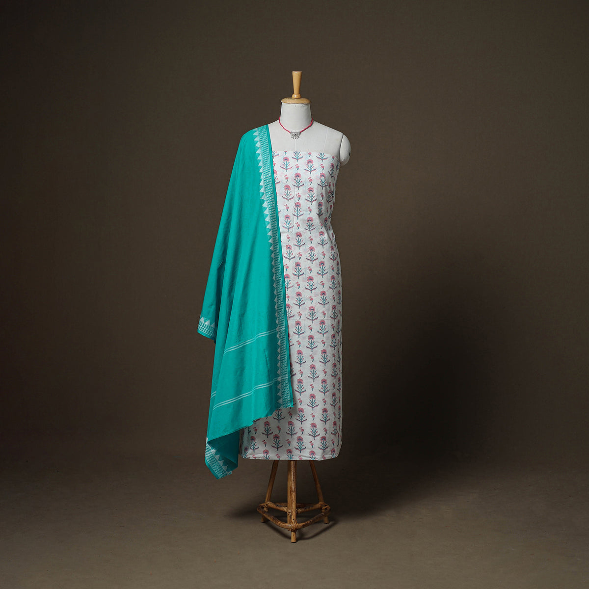 Sanganeri Block Print Cotton Unstitched Dress Material: Kurta, Bottom & Dupatta with Jewellery 30