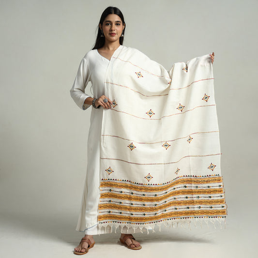 White - Bengal Kantha Embroidery Khes Handwoven Cotton Dupatta with Tassels 43