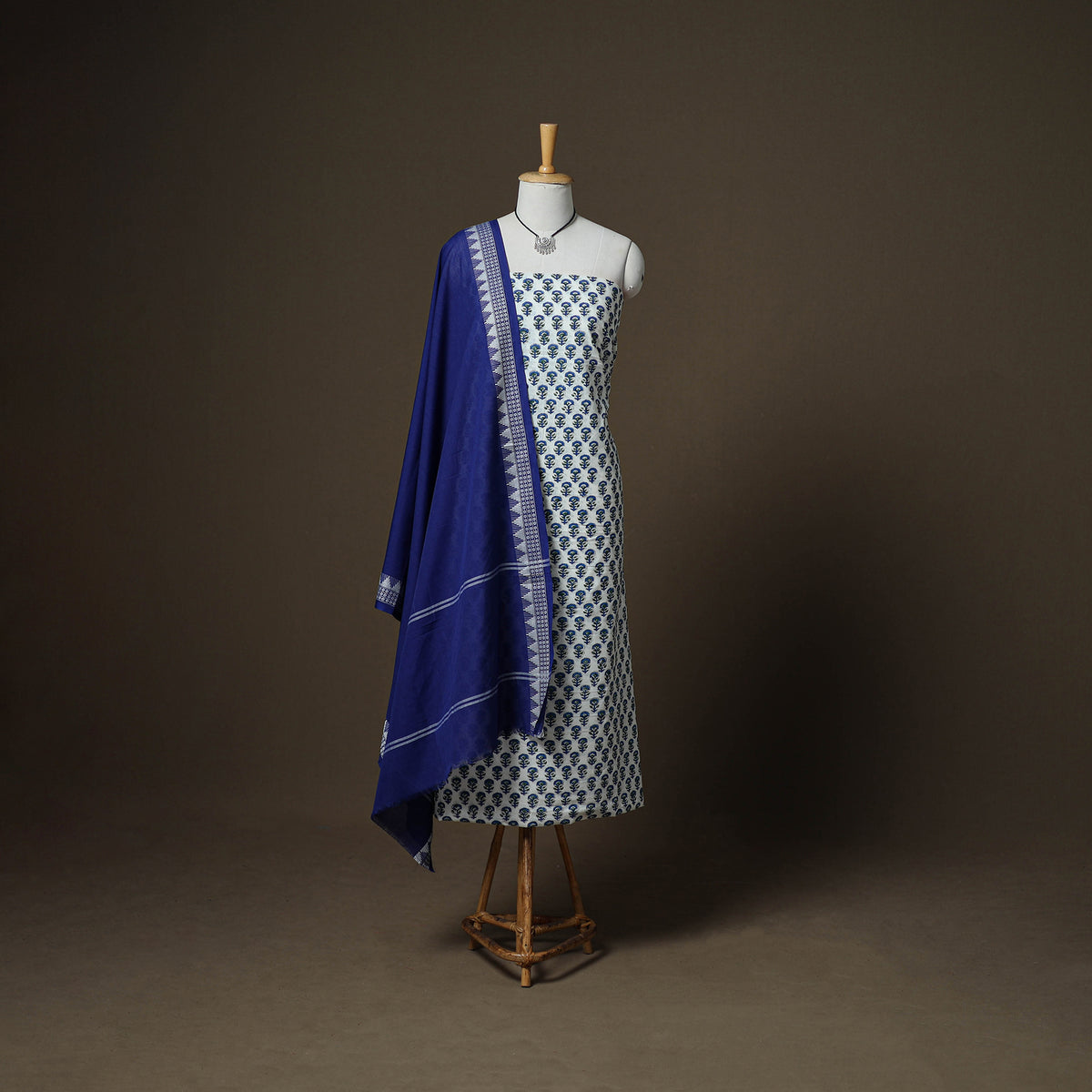 Sanganeri Block Print Cotton Unstitched Dress Material: Kurta, Bottom & Dupatta with Jewellery 32