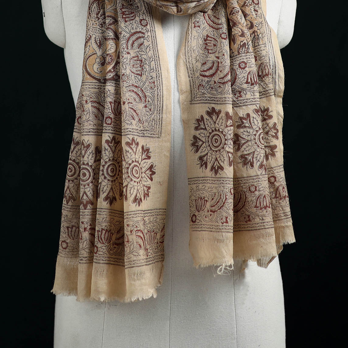 Pure Merino Wool Stole in Pedana Kalamkari Block Prints 02
