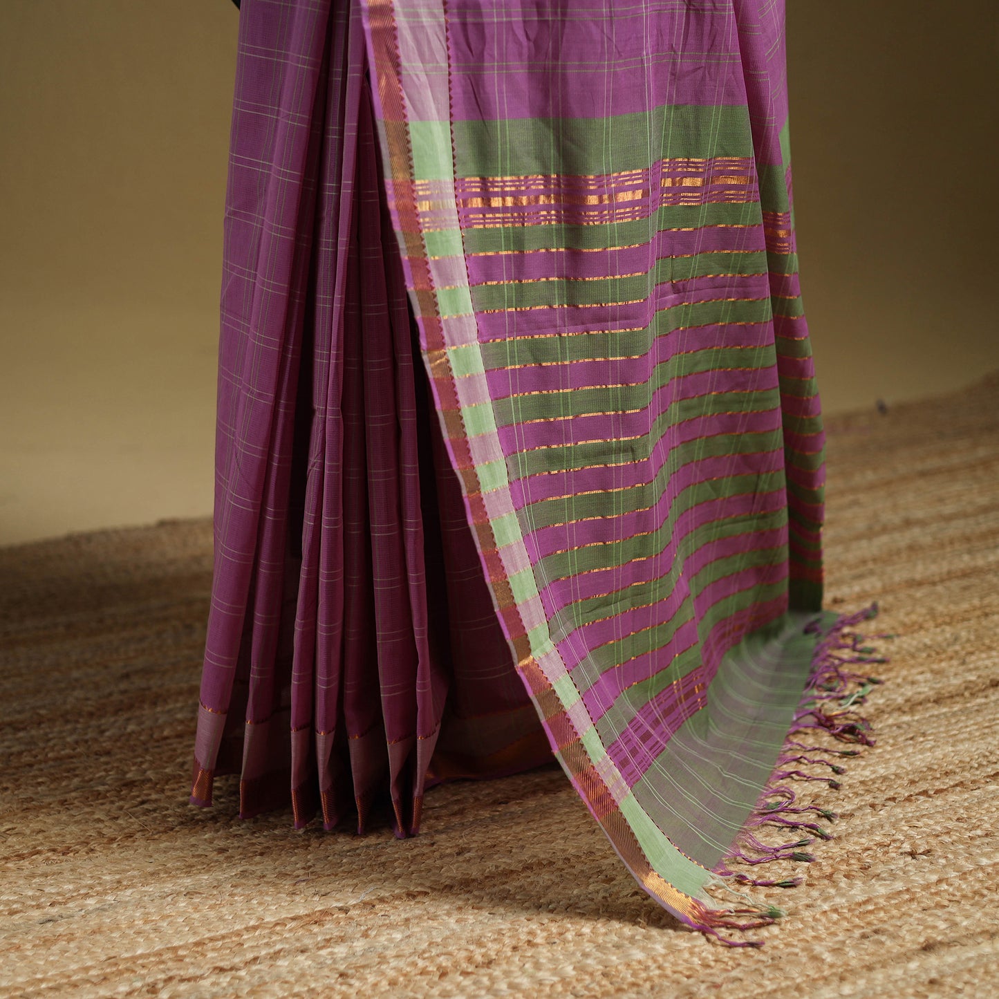 Purple - Pure Handwoven Zari Checks Mangalagiri Cotton Saree 29