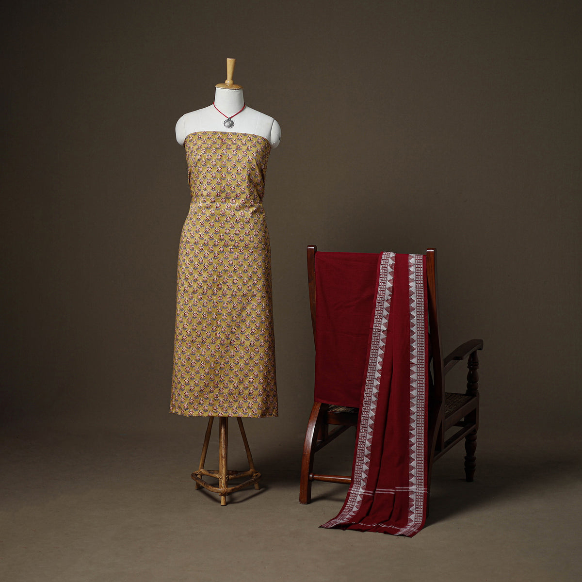 Sanganeri Block Print Cotton Unstitched Dress Material: Kurta, Bottom & Dupatta with Jewellery 37