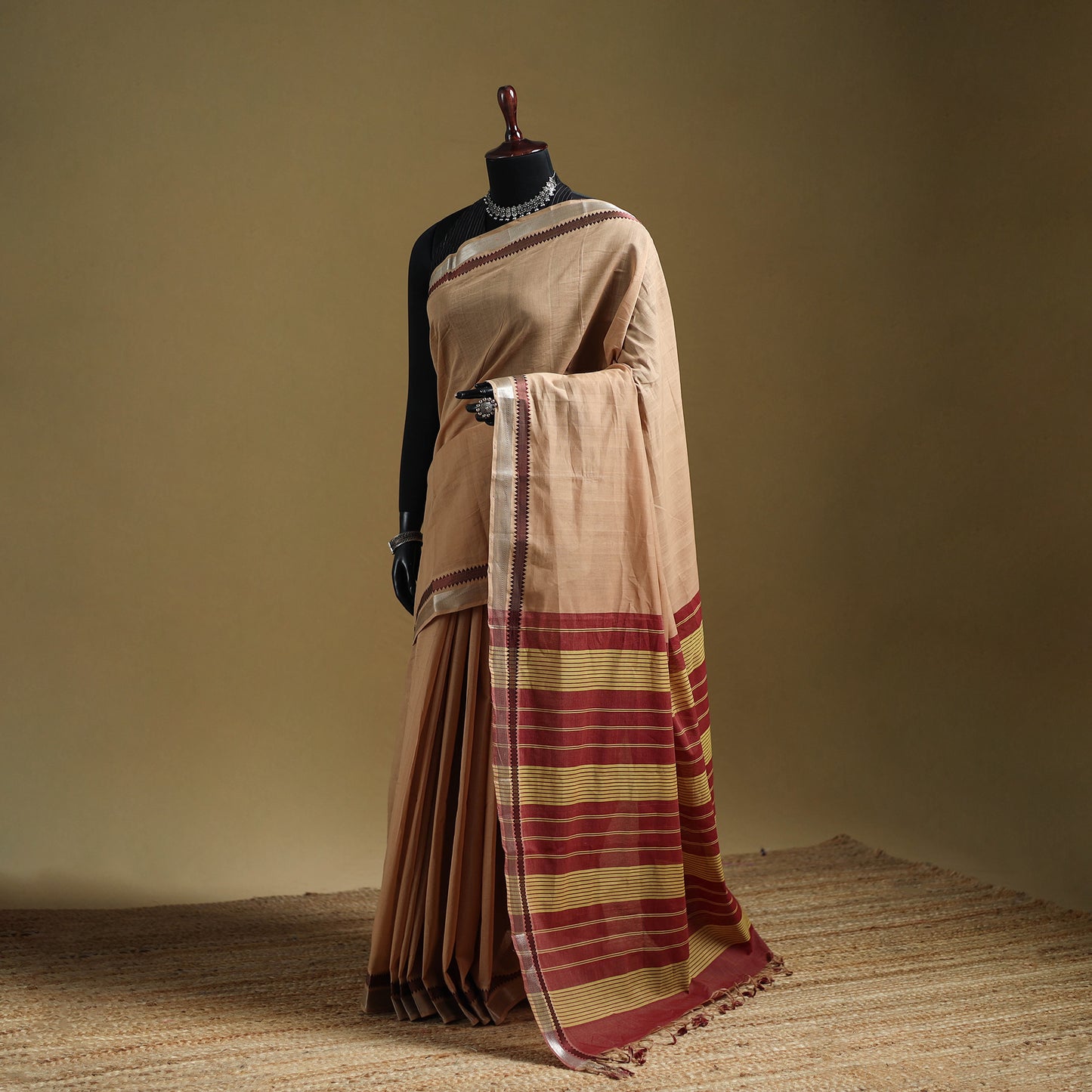 Beige - Pure Handwoven Mangalagiri Cotton Saree with Zari Border 34
