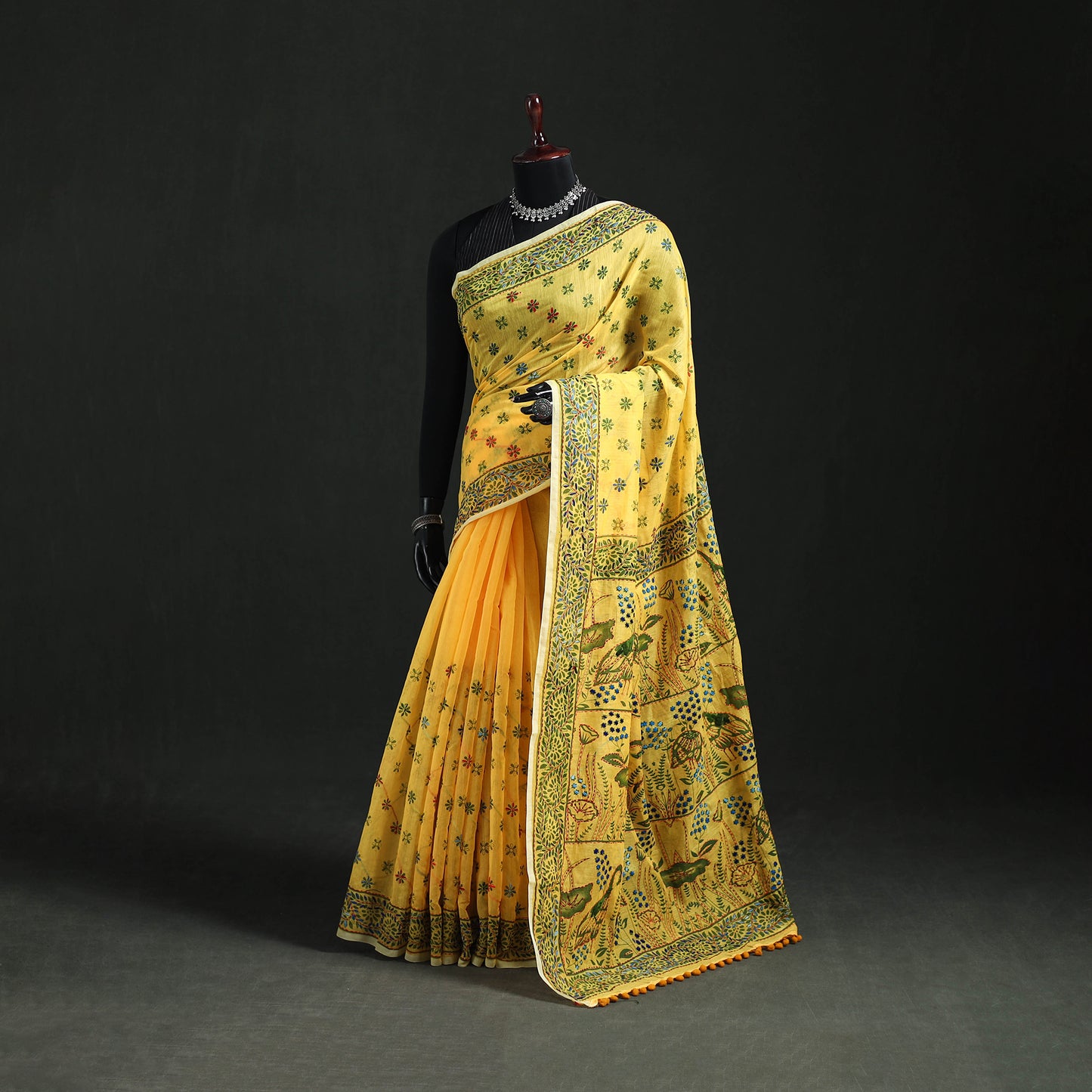 Hand Embroidered Chapa Work Silk Cotton Saree 09