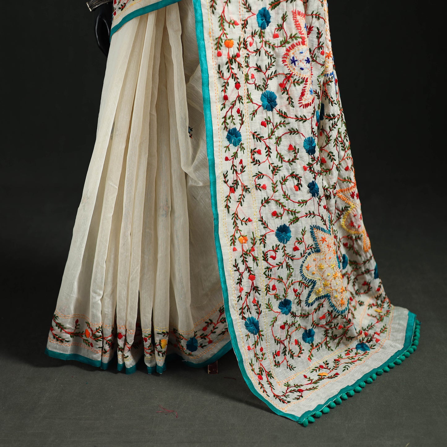 Hand Embroidered Chapa Work Silk Cotton Saree 10
