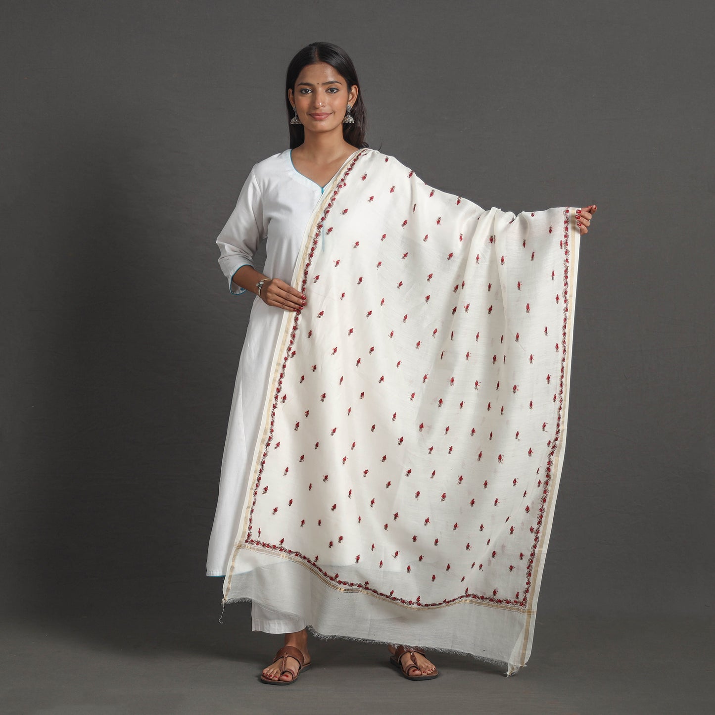 White - Handloom Chanderi Silk Kashida Embroidery Dupatta 02