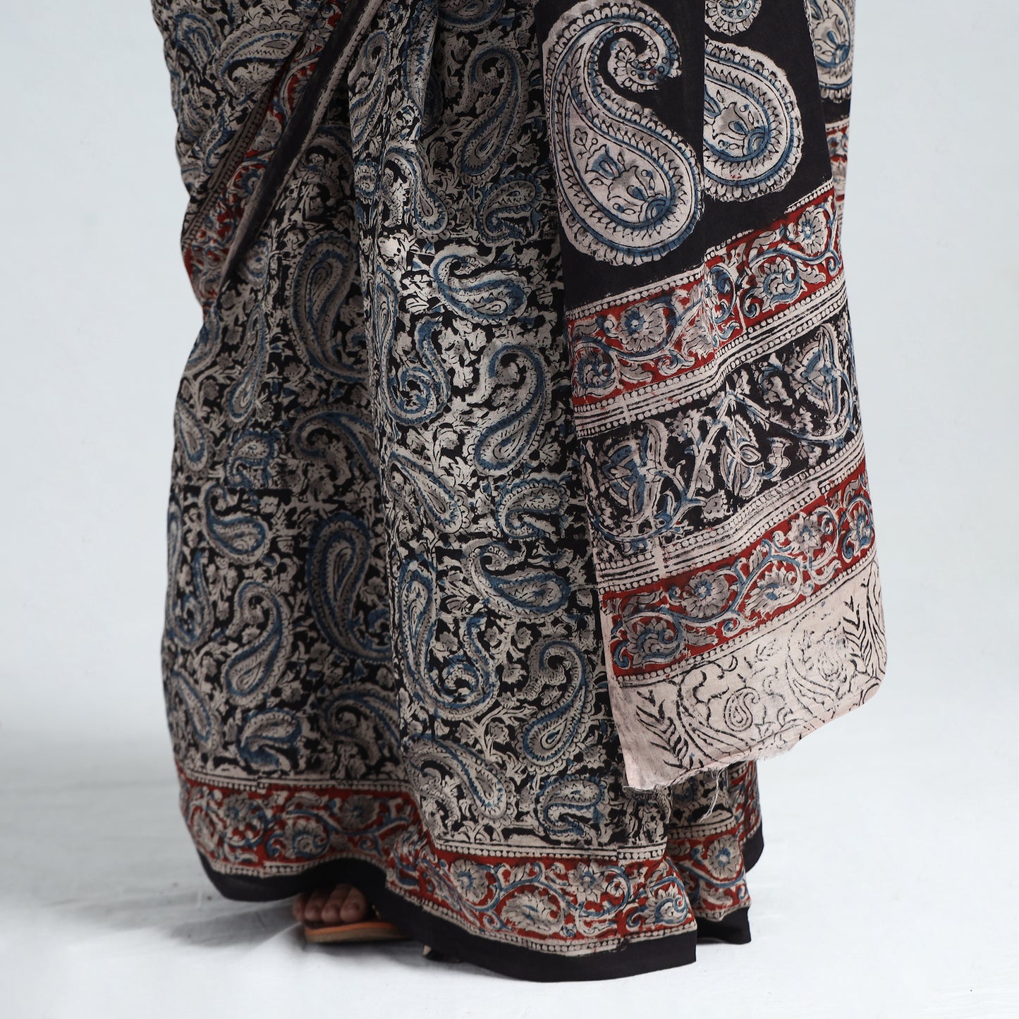 Multicolor - Pedana Kalamkari Block Printed Cotton Saree with Blouse Piece 31