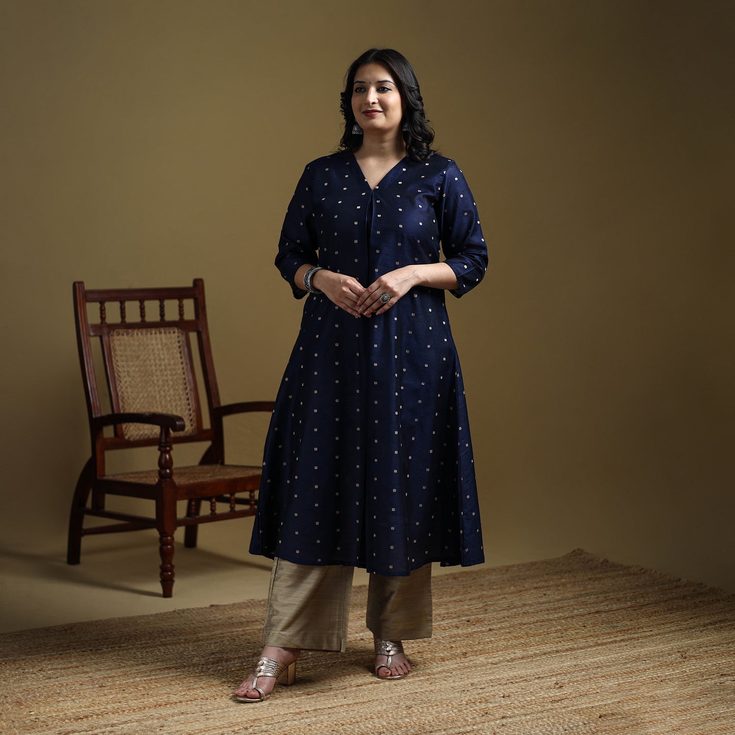 Blue - Plain Spun Dupion Viscose Silk Buti A-Line Kurta for women 12