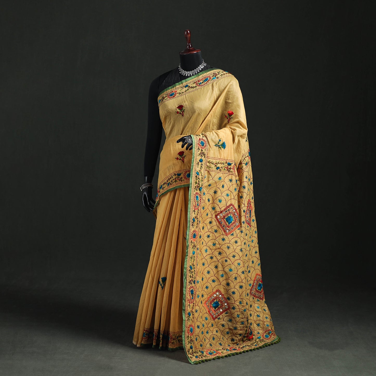 Hand Embroidered Chapa Work Silk Cotton Saree 18
