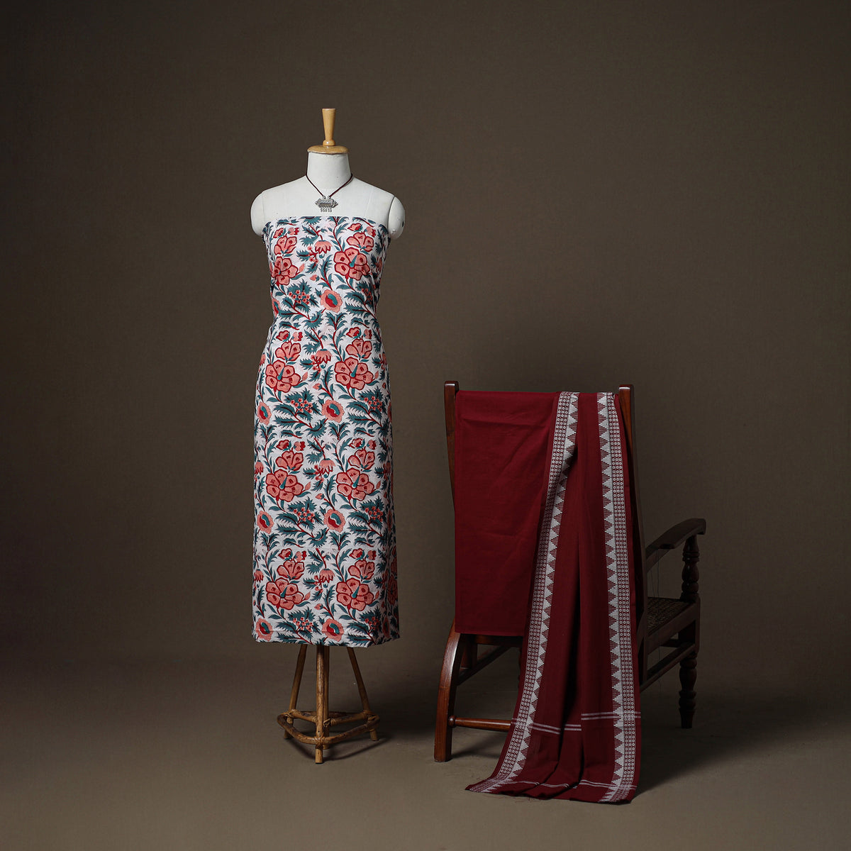 Sanganeri Block Print Cotton Unstitched Dress Material: Kurta, Bottom & Dupatta with Jewellery 49