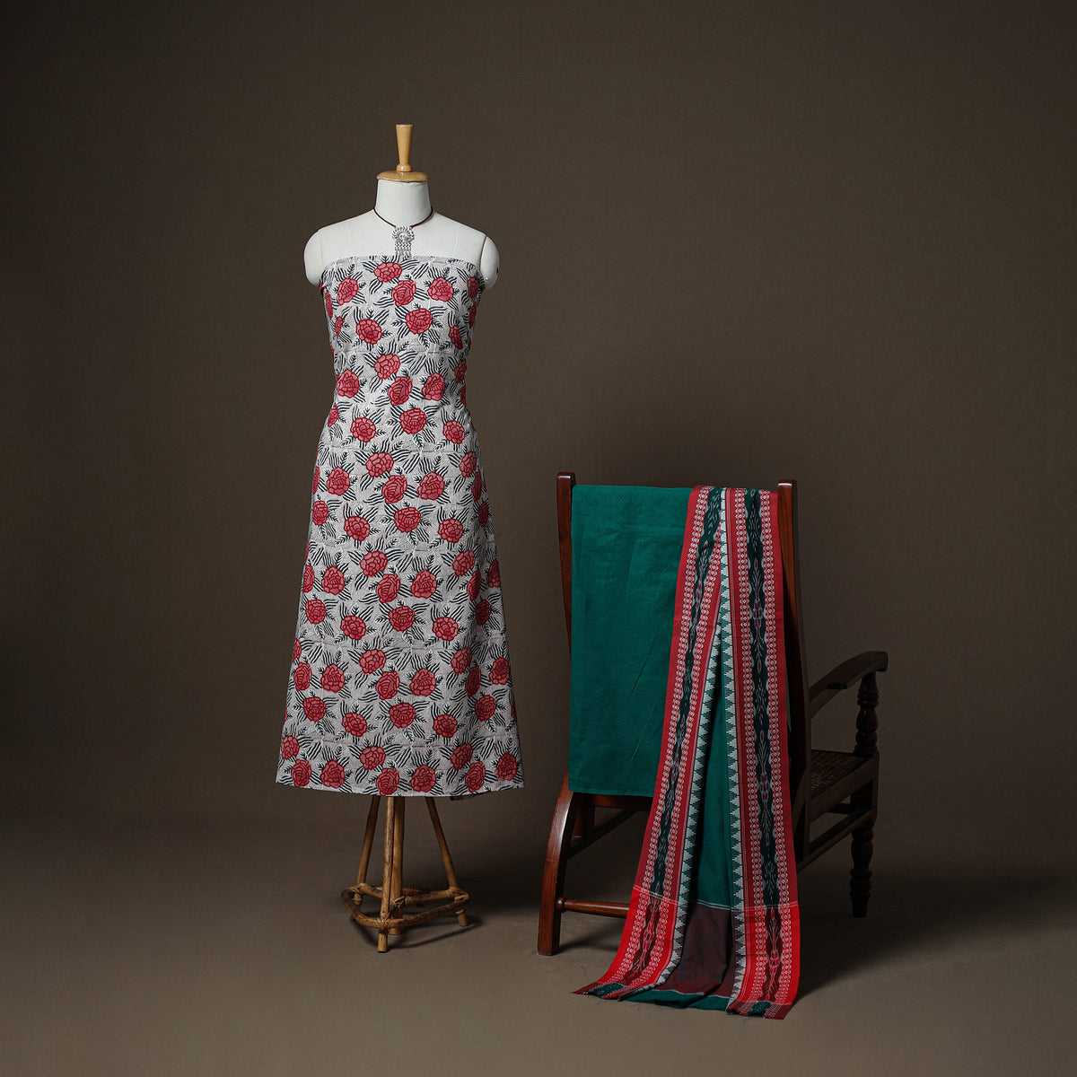 Sanganeri Block Print Cotton Unstitched Dress Material: Kurta, Bottom & Dupatta with Jewellery 53
