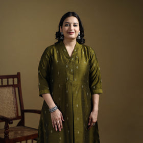 Green - Plain Spun Dupion Viscose Silk Buti A-Line Kurta for women 03