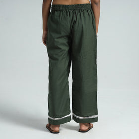 Green Plain Flex Cotton Elasticated Palazzo with Lace Work