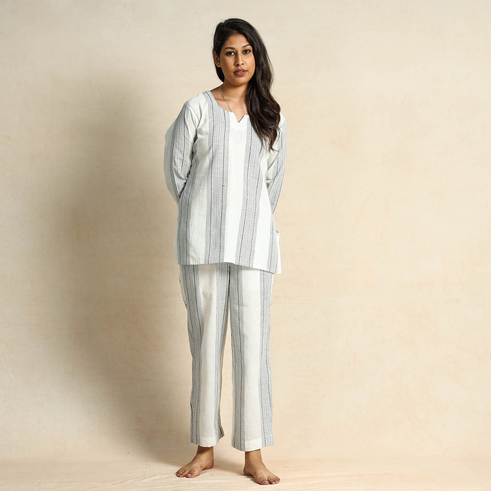 White Jacquard Cotton Top & Pyjama Night Suit Set