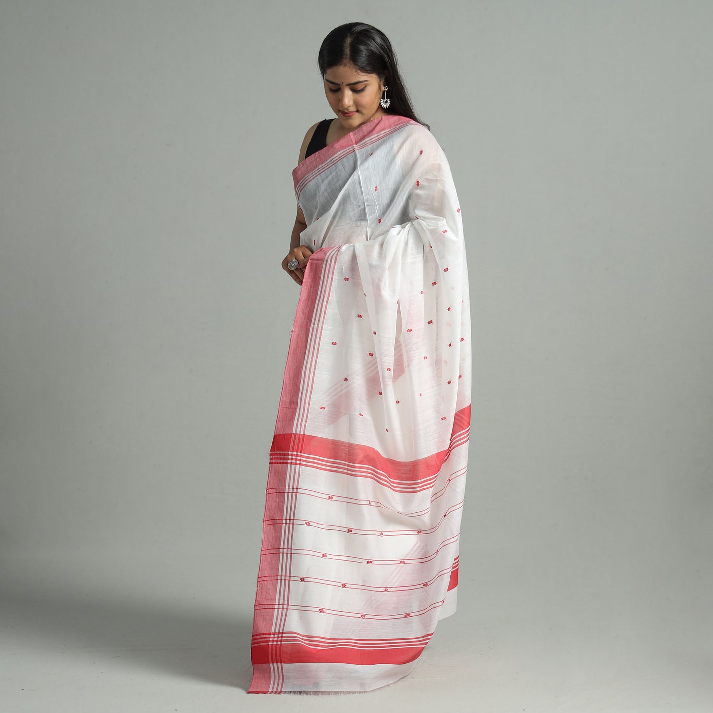 White - Traditional Chanderi Silk Cotton Handloom Buti Saree 03
