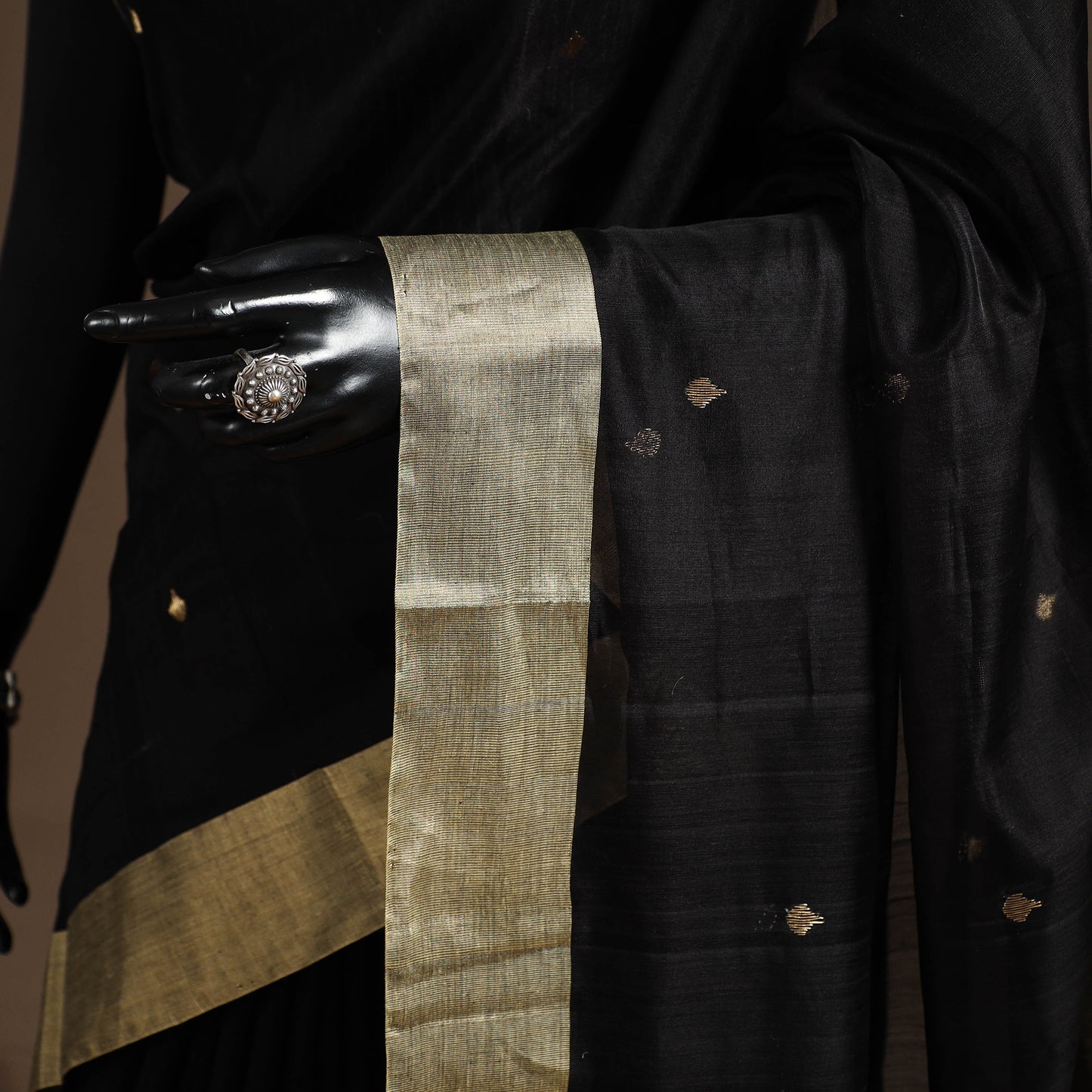 Black - handloom zari work chanderi silk saree 04