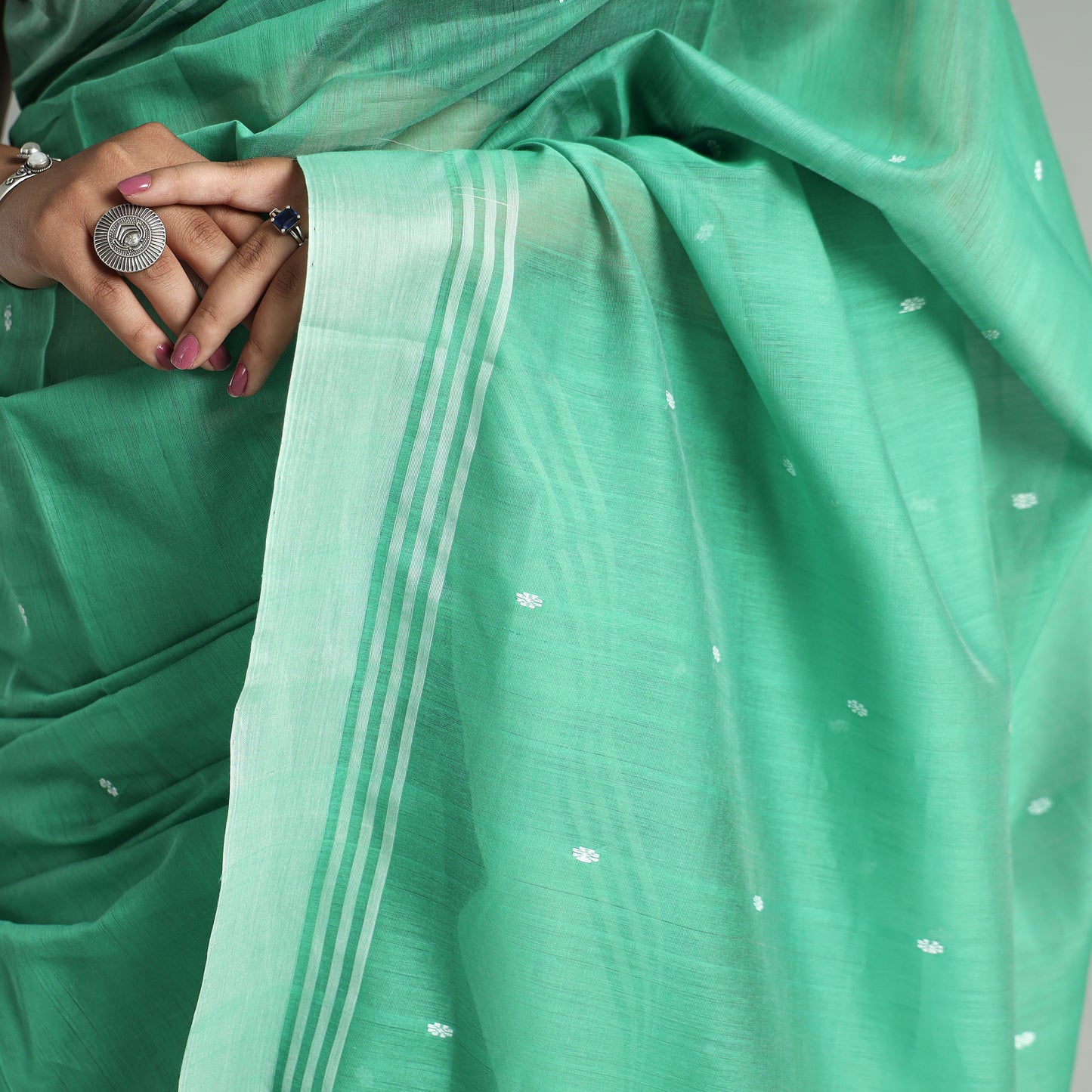 Green - Traditional Chanderi Silk Cotton Handloom Buti Saree 11