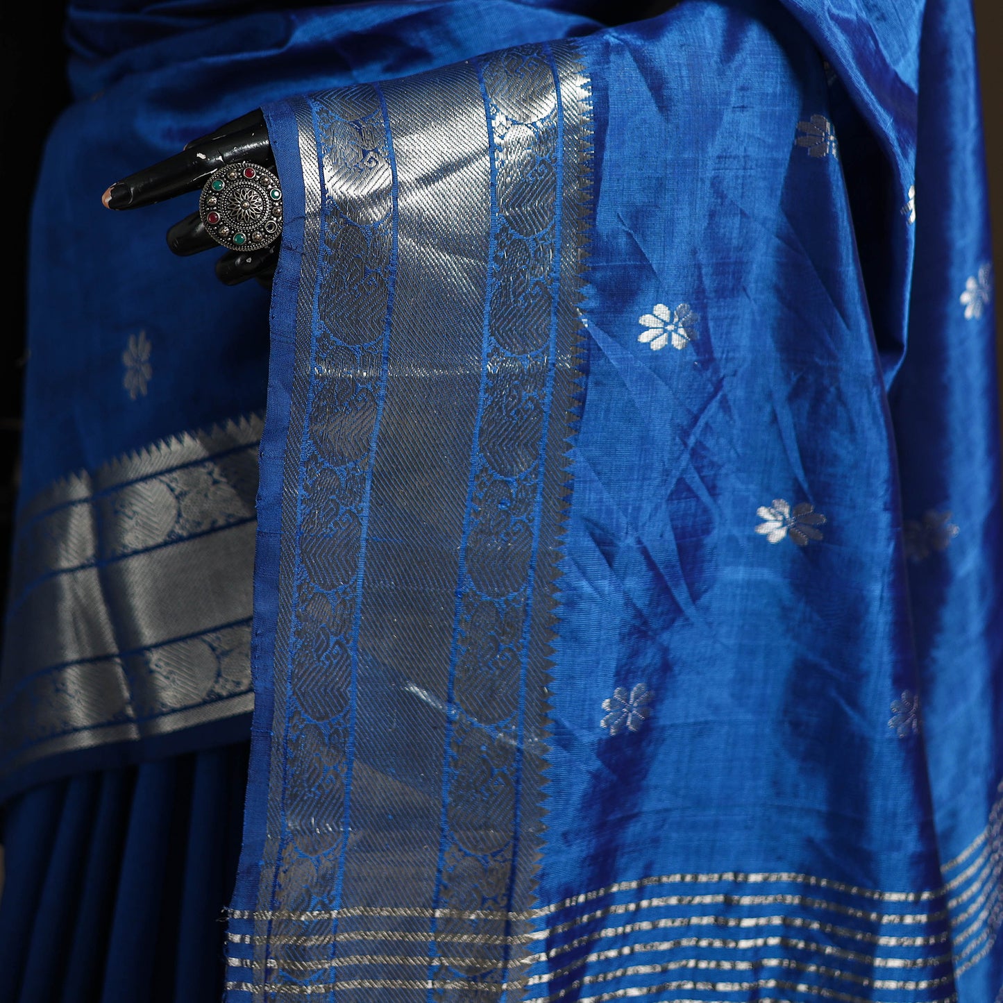 Blue - Pure Handwoven Mangalagiri Silk Cotton Pattu Saree with Zari Border 08