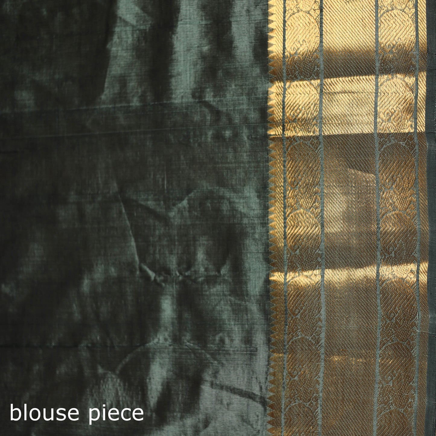 Green - Pure Handwoven Mangalagiri Silk Cotton Pattu Saree with Zari Border 10