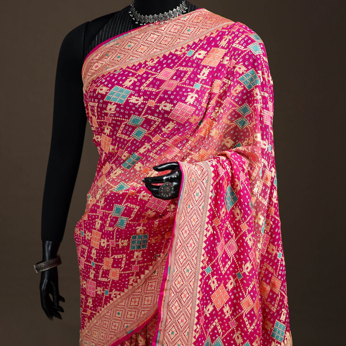 Kutch Bandhani Fine Georgette Banarasi Neem Zari Jaal Saree 02