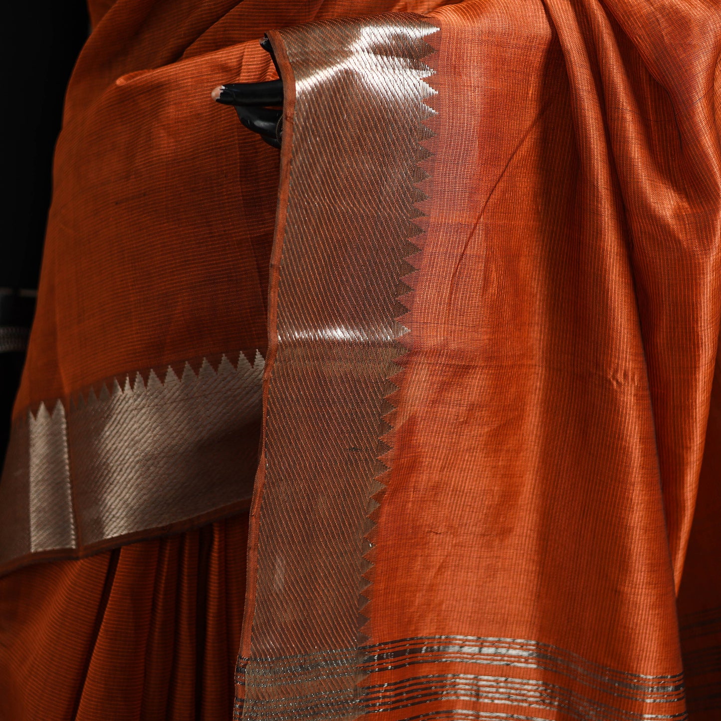 Orange - Pure Handwoven Mangalagiri Silk Cotton Pattu Saree with Zari Border 16