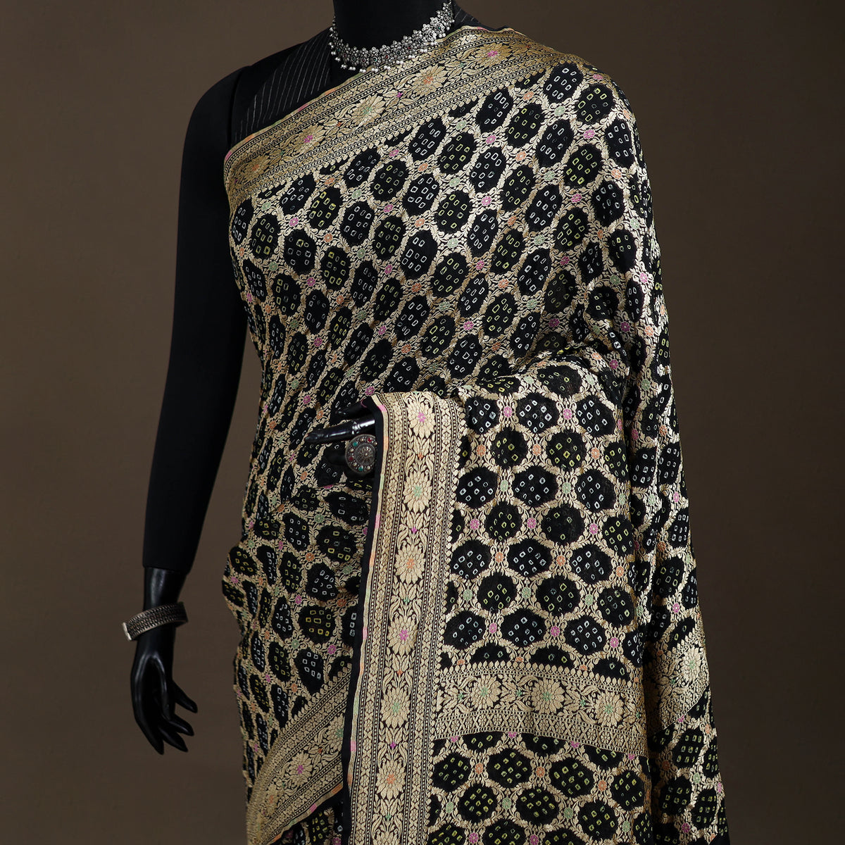 Kutch Bandhani Fine Georgette Banarasi Neem Zari Jaal Saree 05