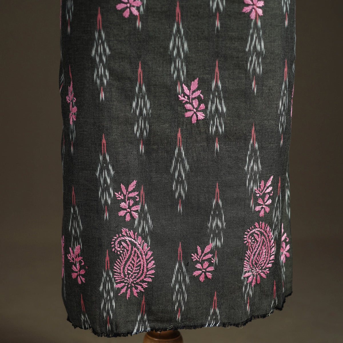 Lucknowi Chikankari Hand Embroidered Cotton Unstitched Kurta Material (2.5M) 16