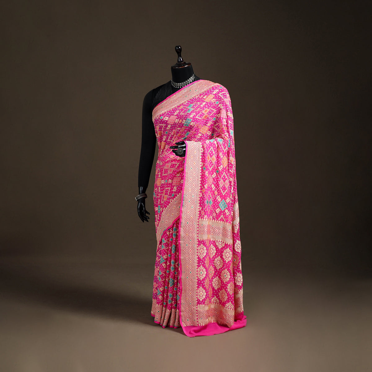 Kutch Bandhani Fine Georgette Banarasi Neem Zari Jaal Saree 06
