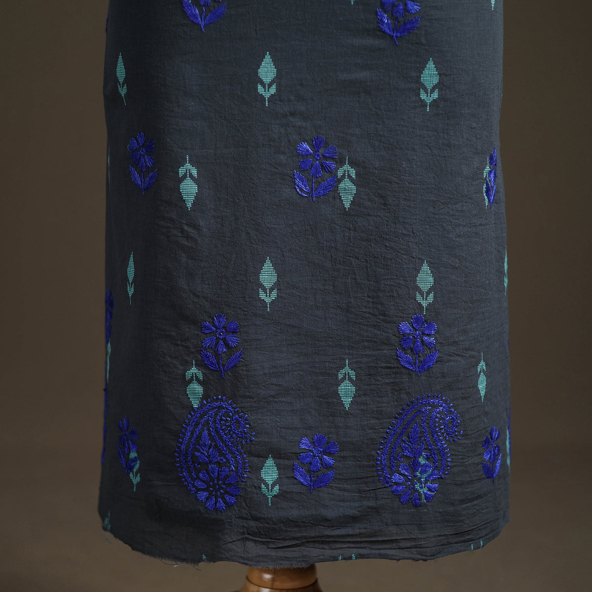 Lucknowi Chikankari Hand Embroidered Cotton Unstitched Kurta Material (2.5M) 20