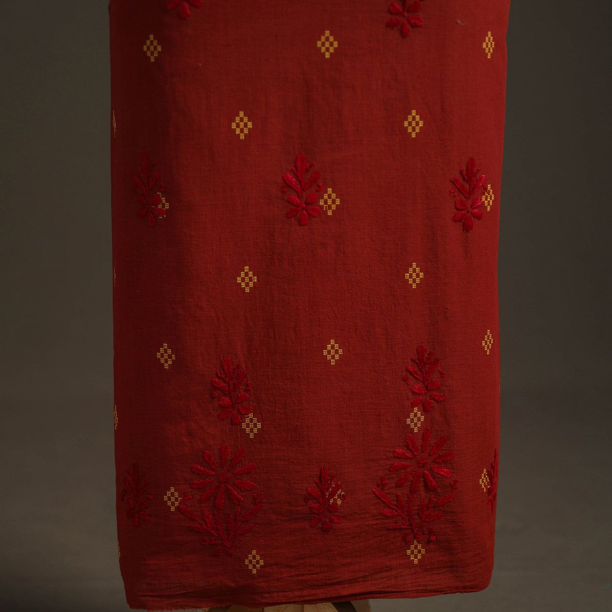 Lucknowi Chikankari Hand Embroidered Cotton Unstitched Kurta Material (2.5M) 21
