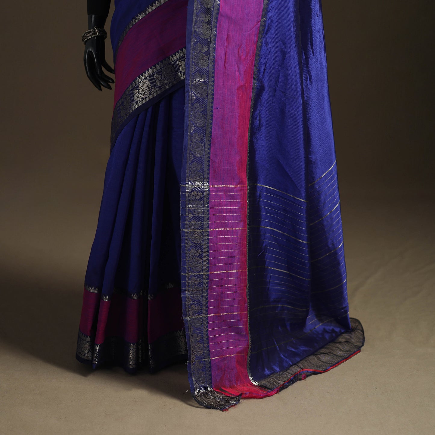 Blue - Pure Handwoven Mangalagiri Silk Cotton Pattu Saree with Zari Border 23