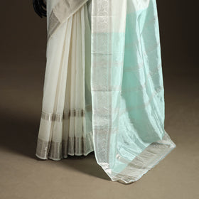 White - Pure Handwoven Mangalagiri Silk Cotton Pattu Saree with Zari Border 24