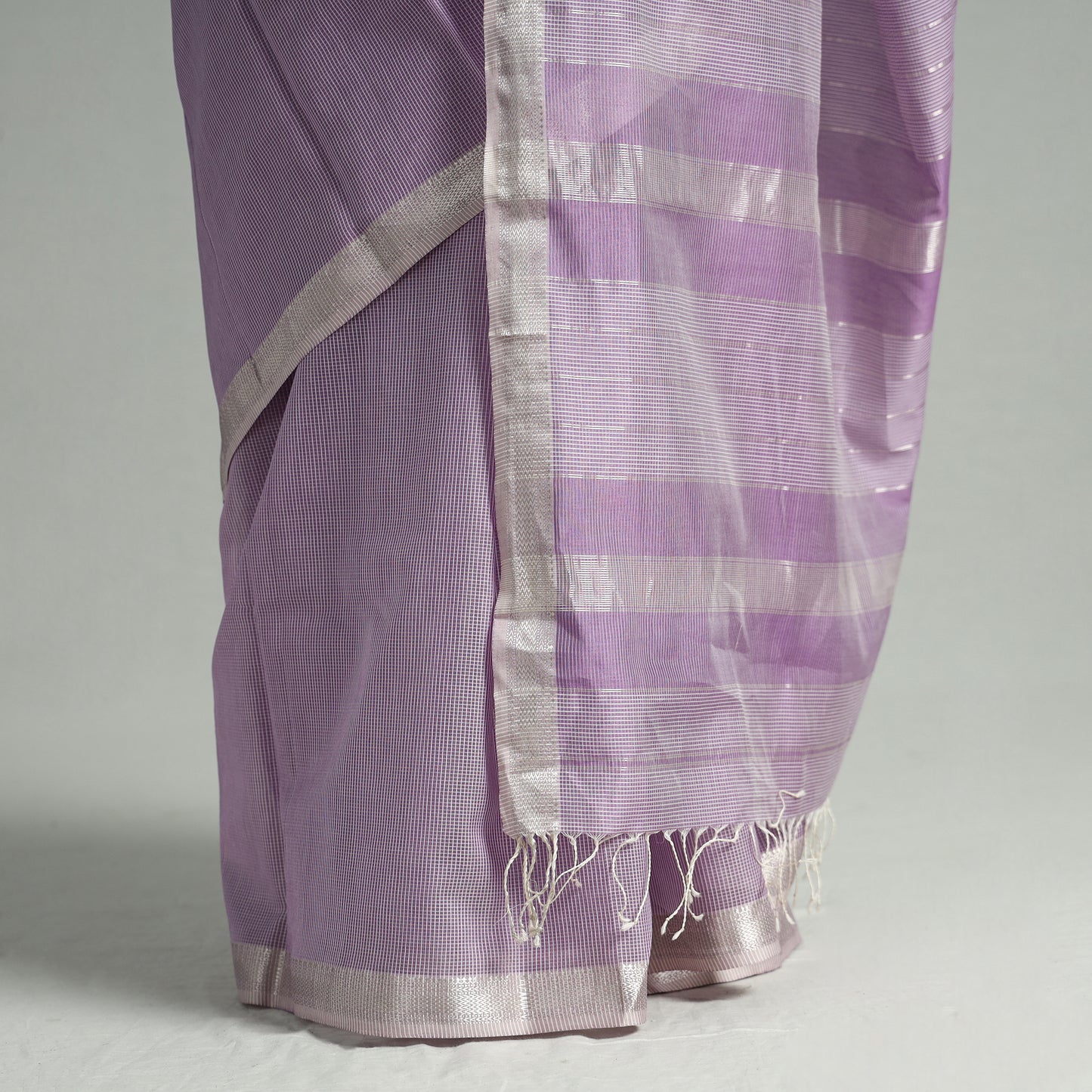 Purple - Traditional Maheshwari Silk Handloom Zari Work Saree 24