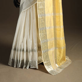 White - Pure Handwoven Mangalagiri Silk Cotton Pattu Saree with Zari Border 30