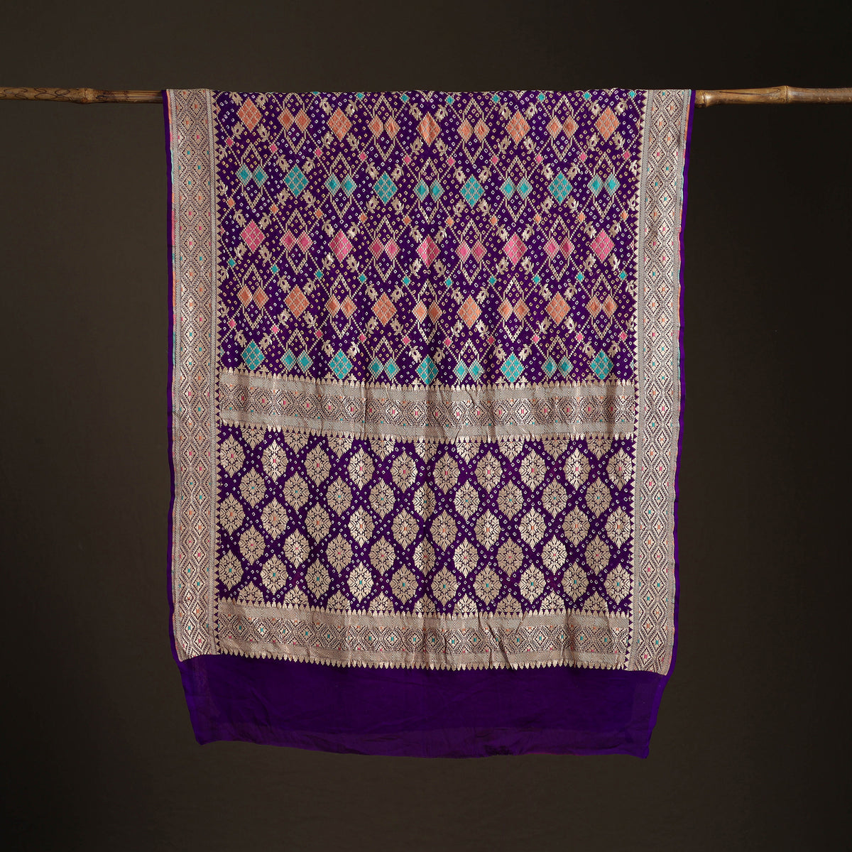 Kutch Bandhani Fine Georgette Banarasi Neem Zari Jaal Saree 03