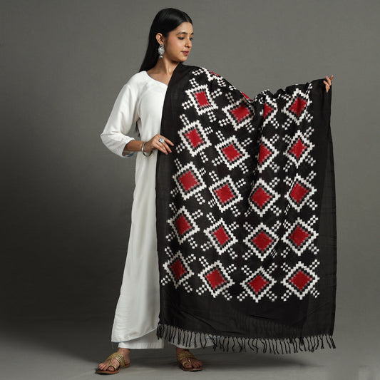 Black - Telia Rumal Pochampally Double Ikat Cotton Handloom Dupatta