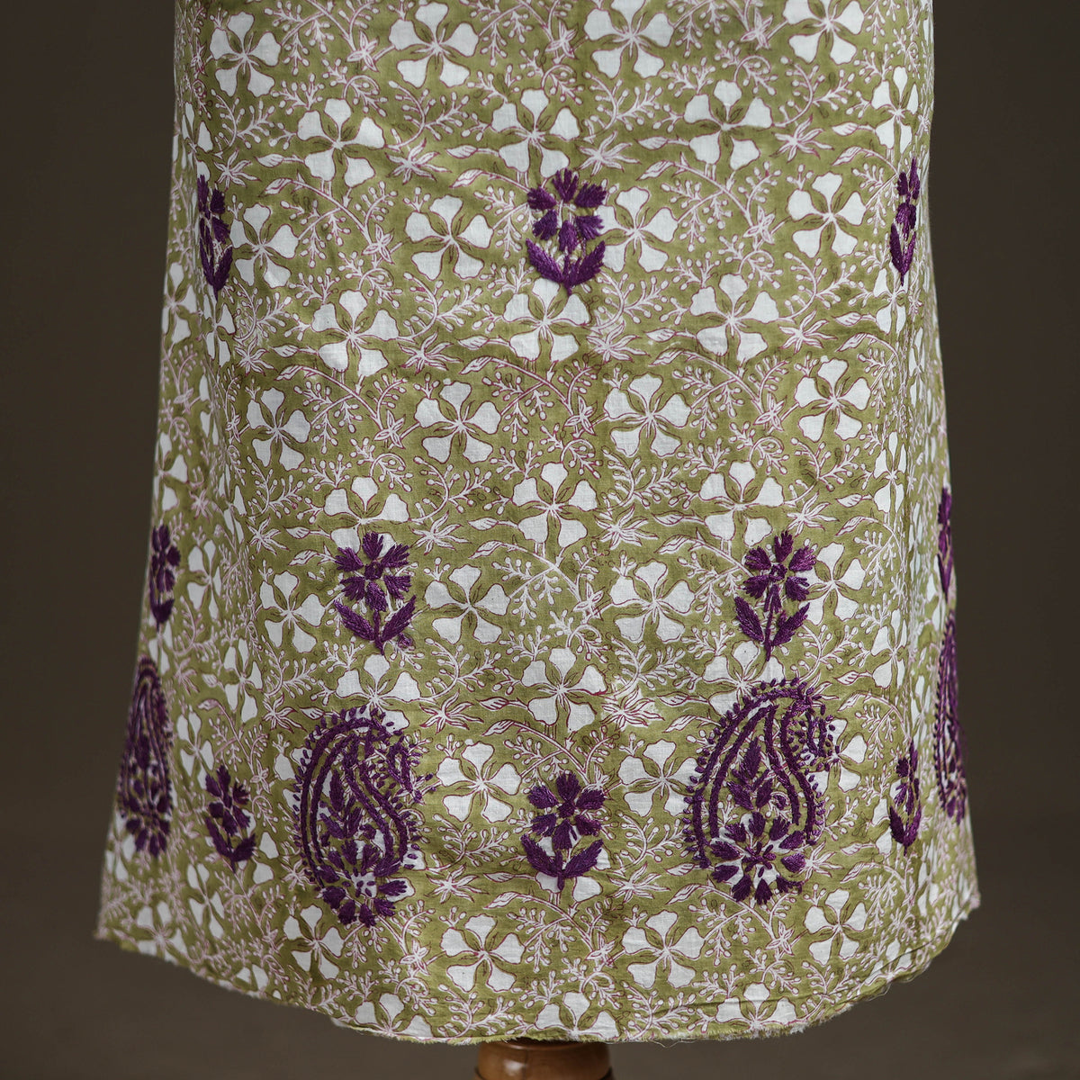 Lucknowi Chikankari Hand Embroidered Cotton Unstitched Kurta Material (2.5M) 33