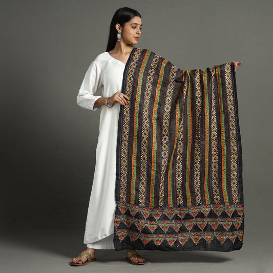 Black - Bengal Kantha Embroidery Tussar Silk Handloom Dupatta