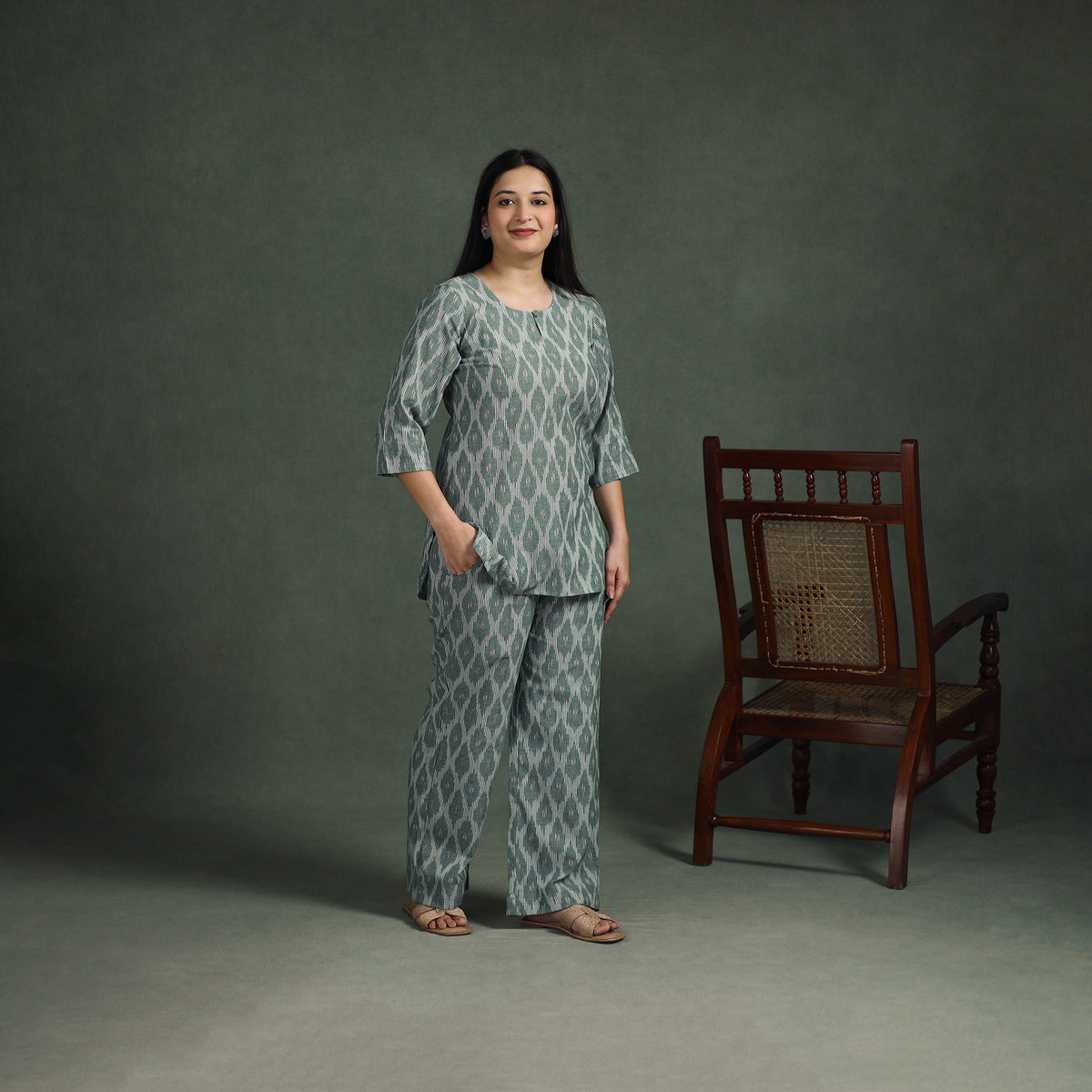 Pochampally Ikat Cotton Night Suit Set for Women 18