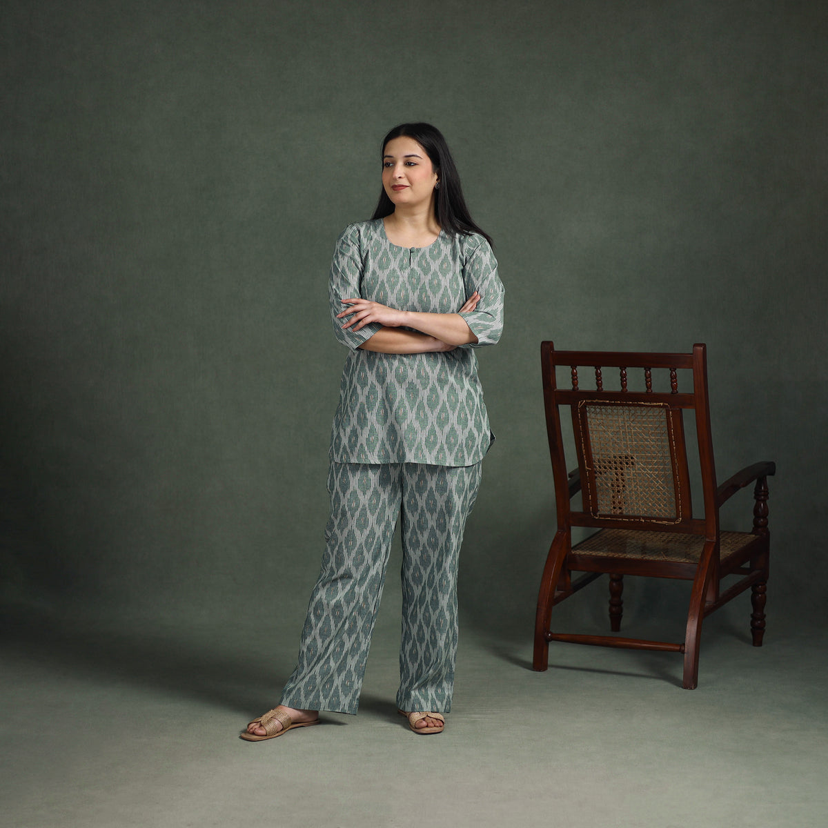 Pochampally Ikat Cotton Night Suit Set for Women 18