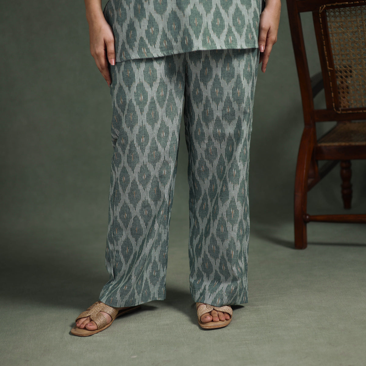 Pochampally Ikat Cotton Night Suit Set for Women 18